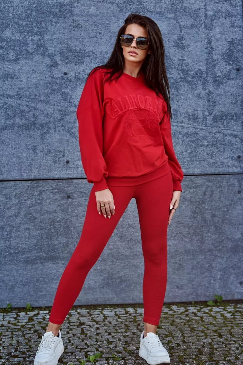 Women's red California set.