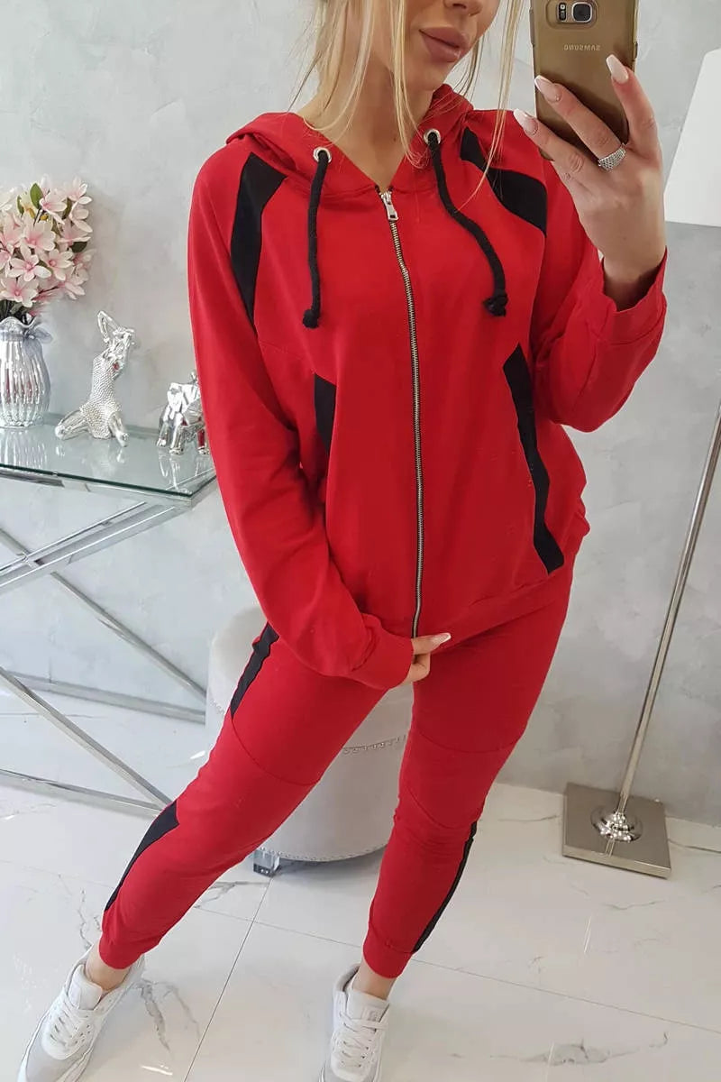 Women's red Twise set.