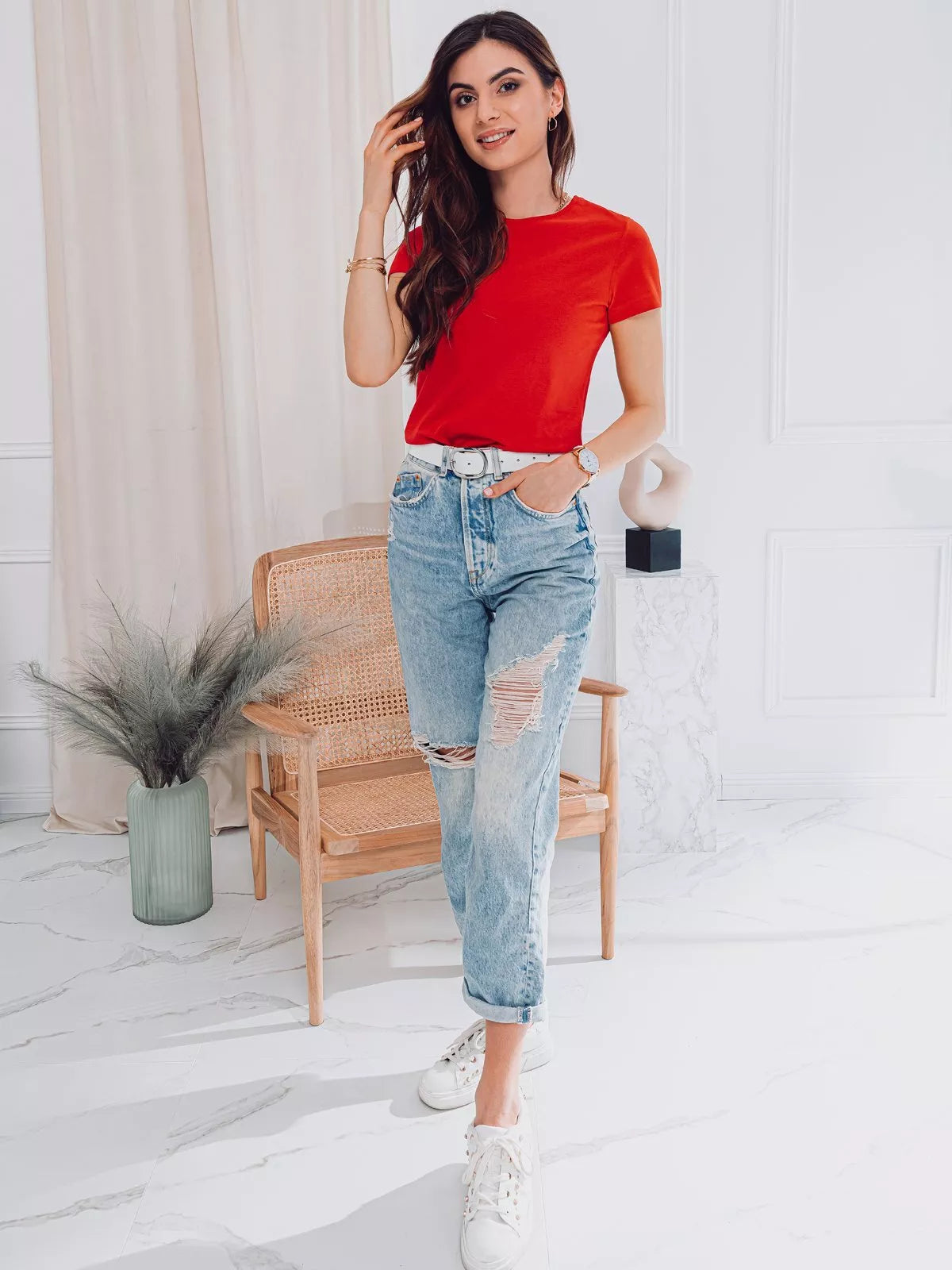 Women's red T-shirt Nova