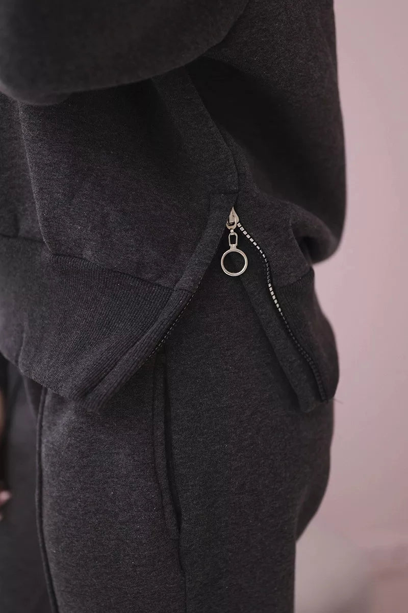 Women's dark gray suit First