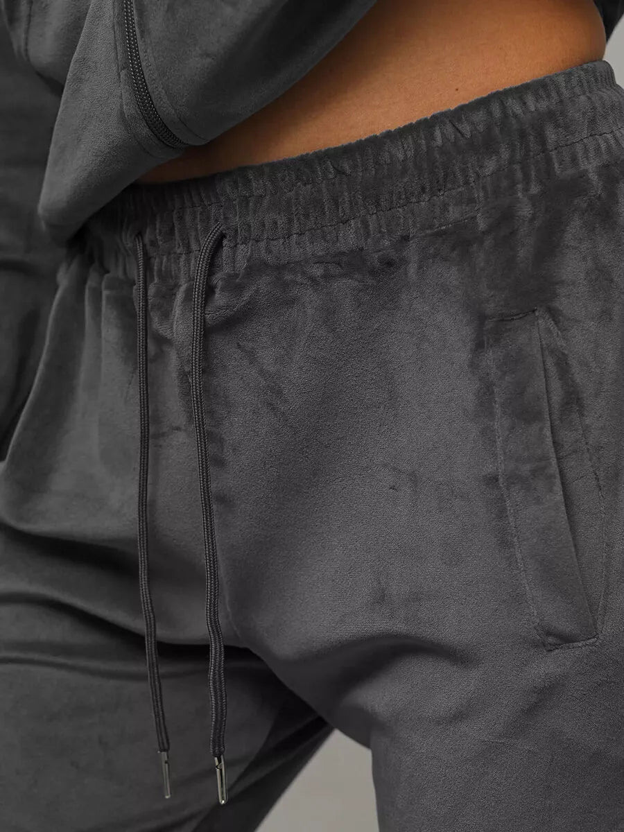 Women's dark gray suit Peril