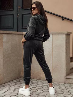 Women's dark gray suit Peril