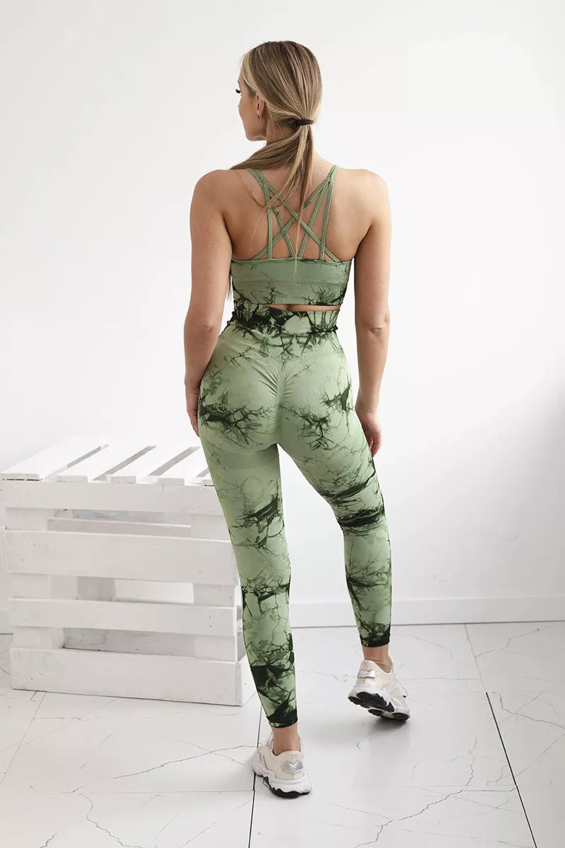 Women's green Push Up set.