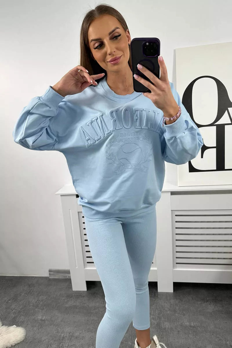 Women's blue California set.