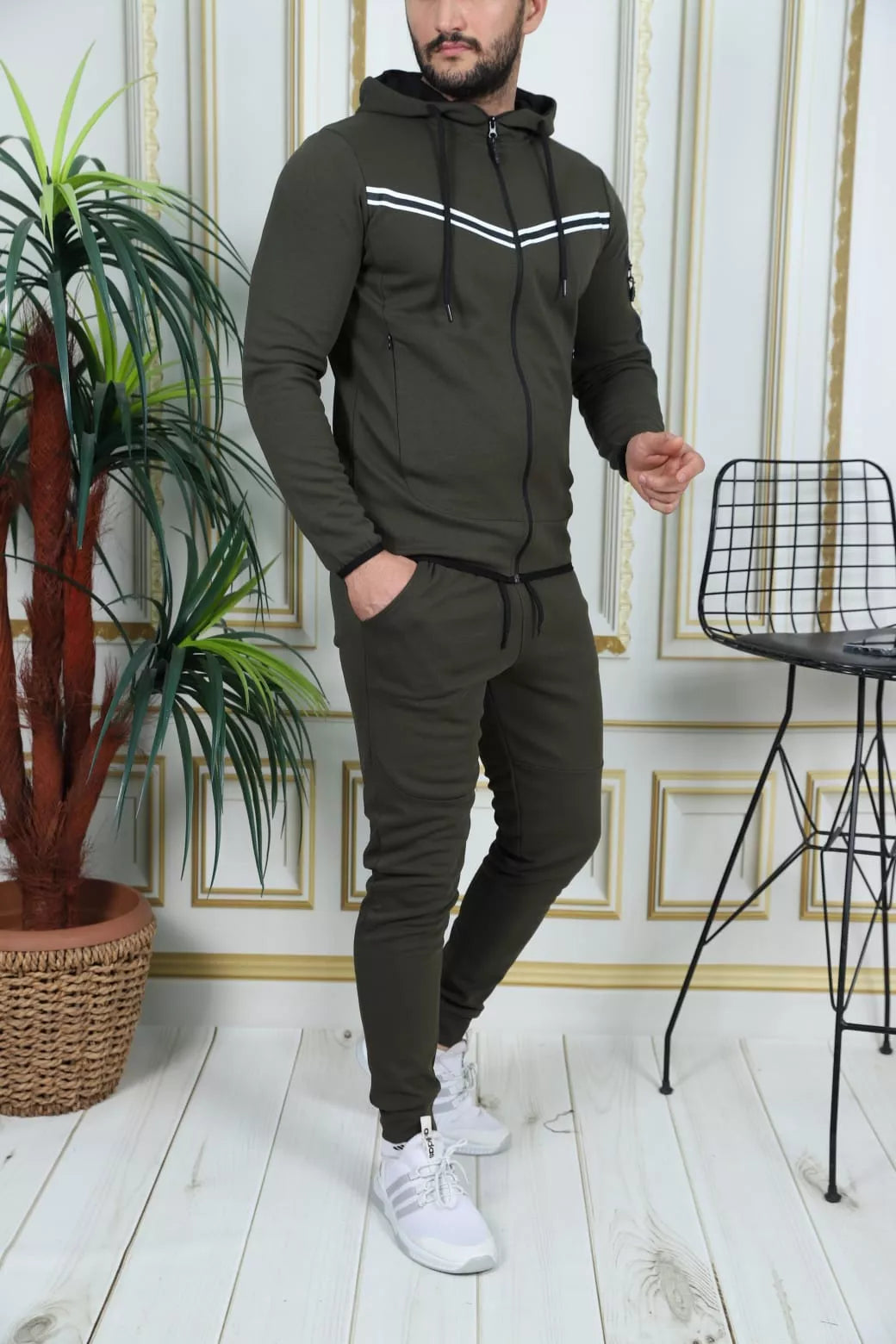 Khaki Okar sports set.