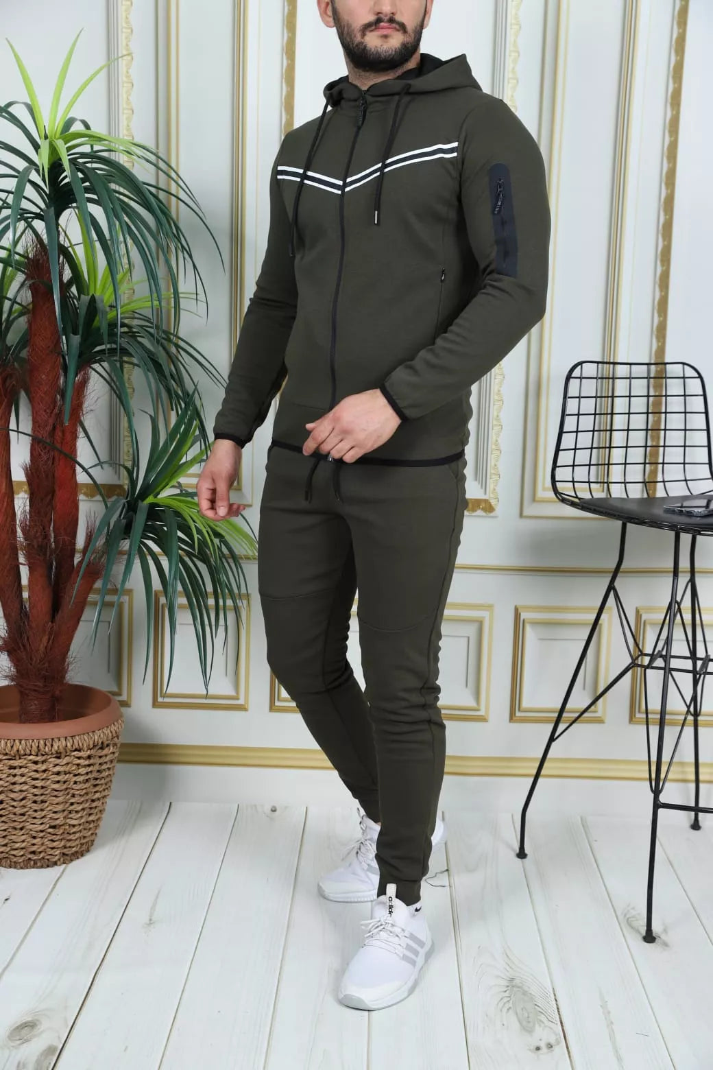 Khaki Okar sports set.