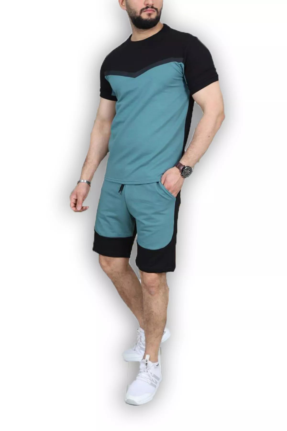 Moren mint-colored sports set.