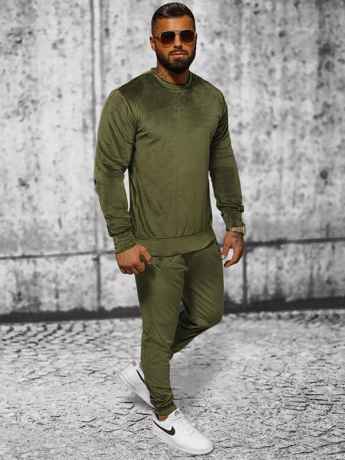 Dark green men's velour suit Bill