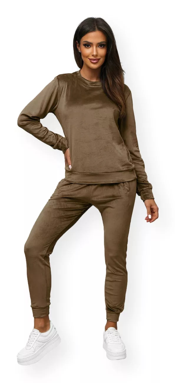 Dark brown velour Monar