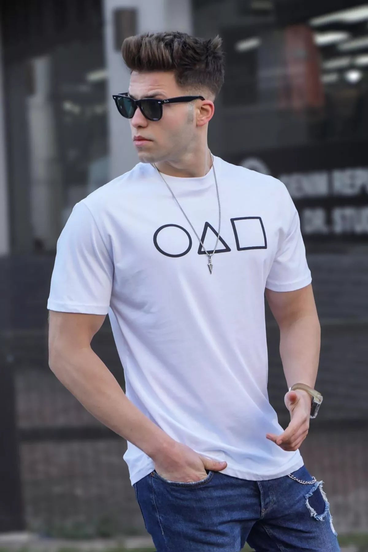 Men's white T-shirt Game