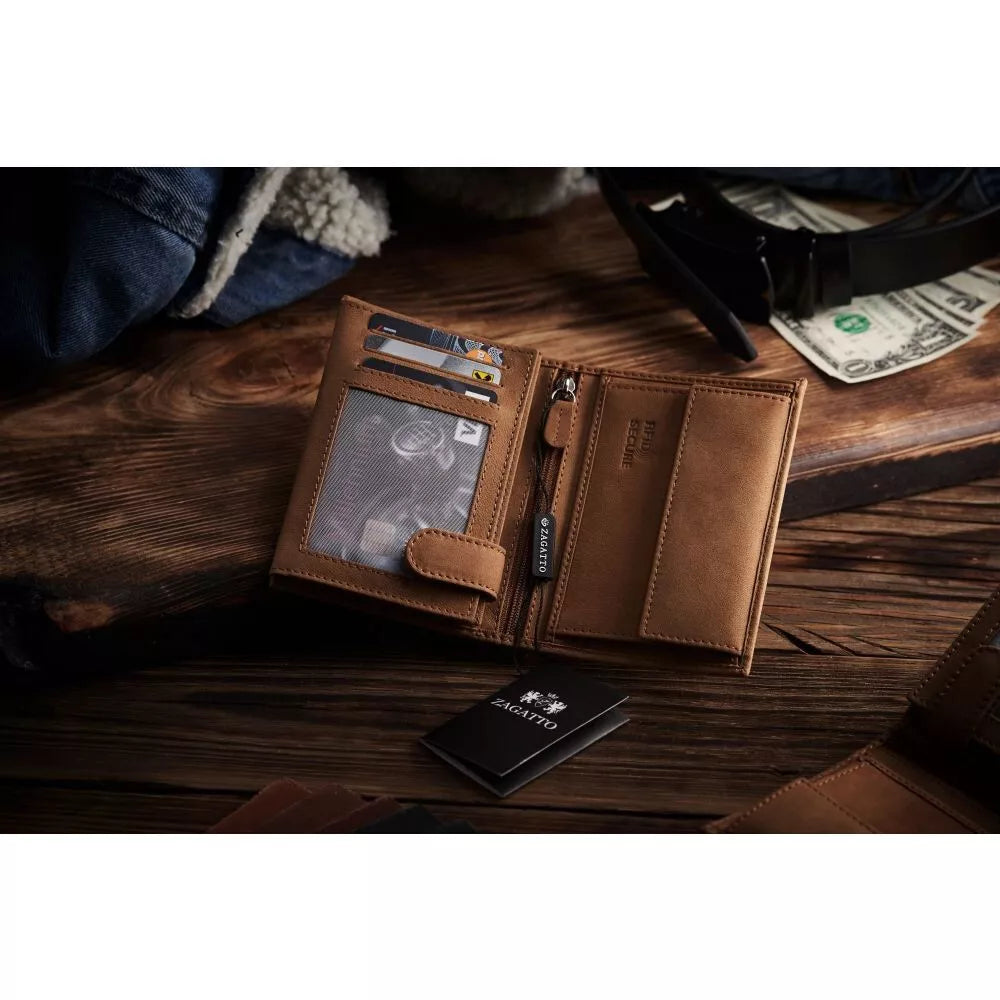 Men's brown genuine leather wallet with Philip clasp