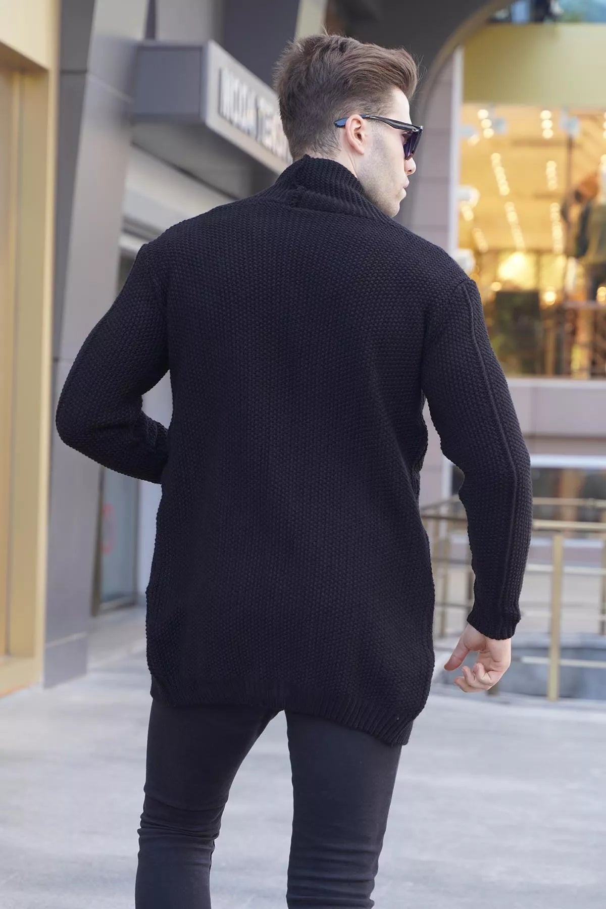 Black men's sweater Roget