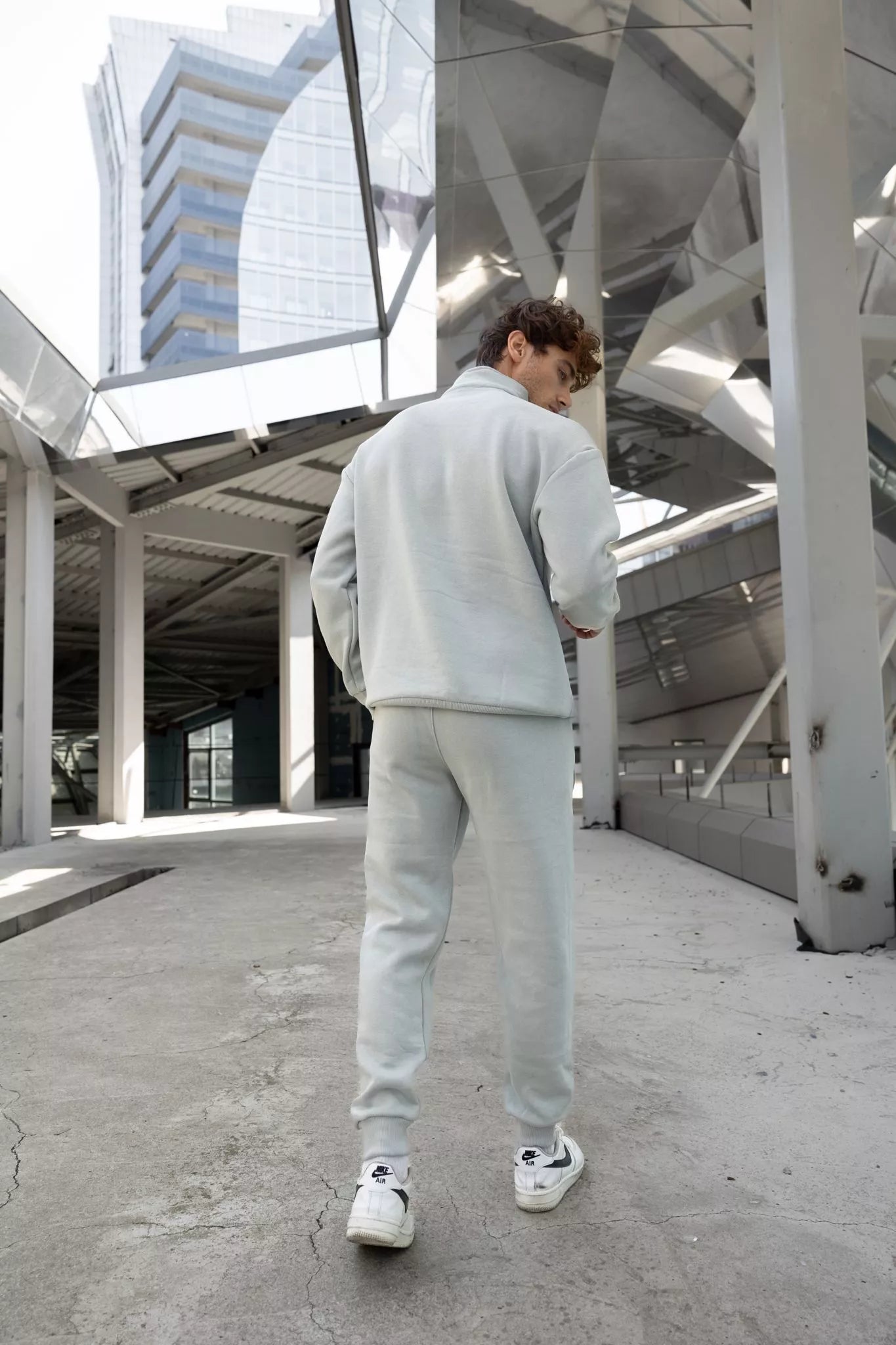 Men's gray suit Gerol