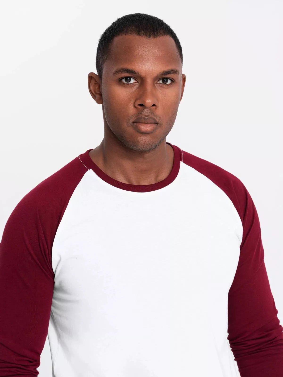 Men's white/burgundy long-sleeved T-shirt Artur