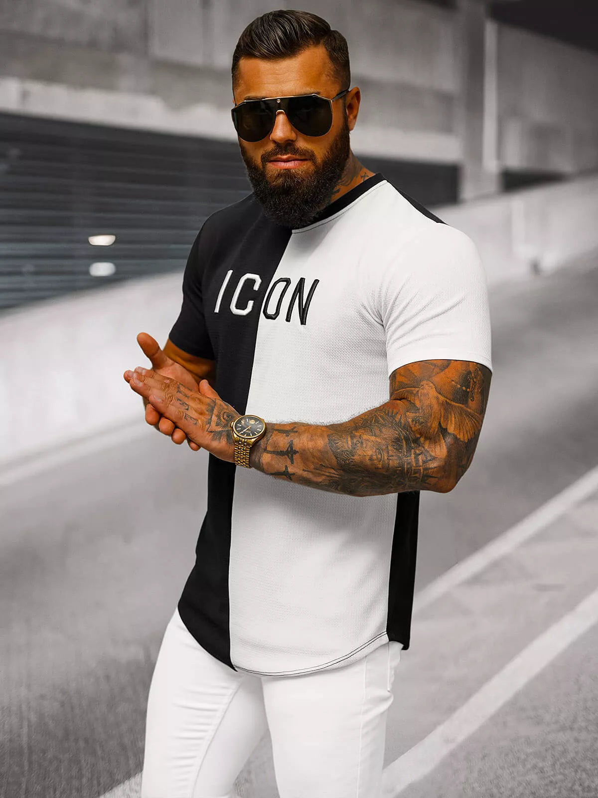 Men's black and white T-shirt Icon
