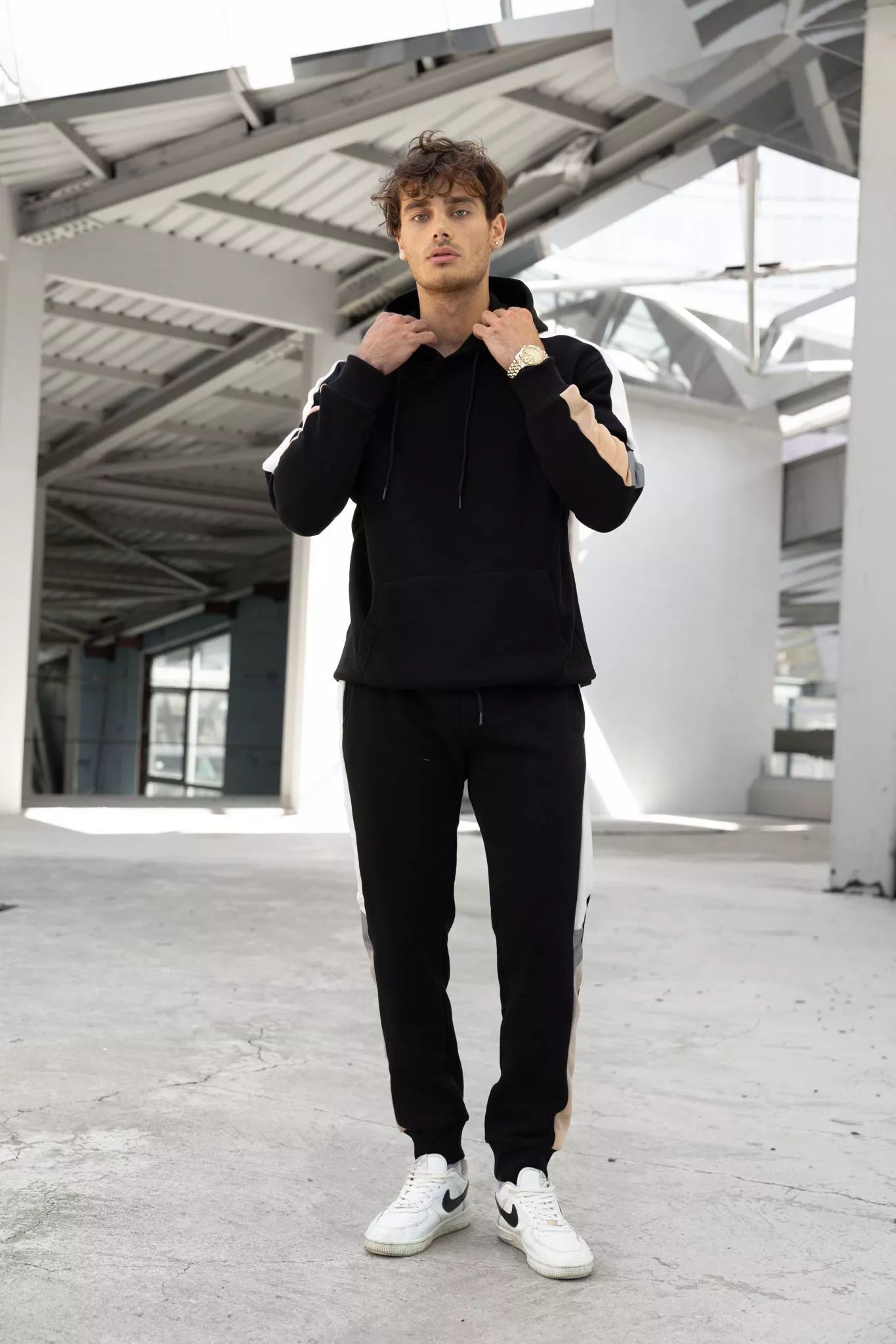 Men's black suit with white stripe Core