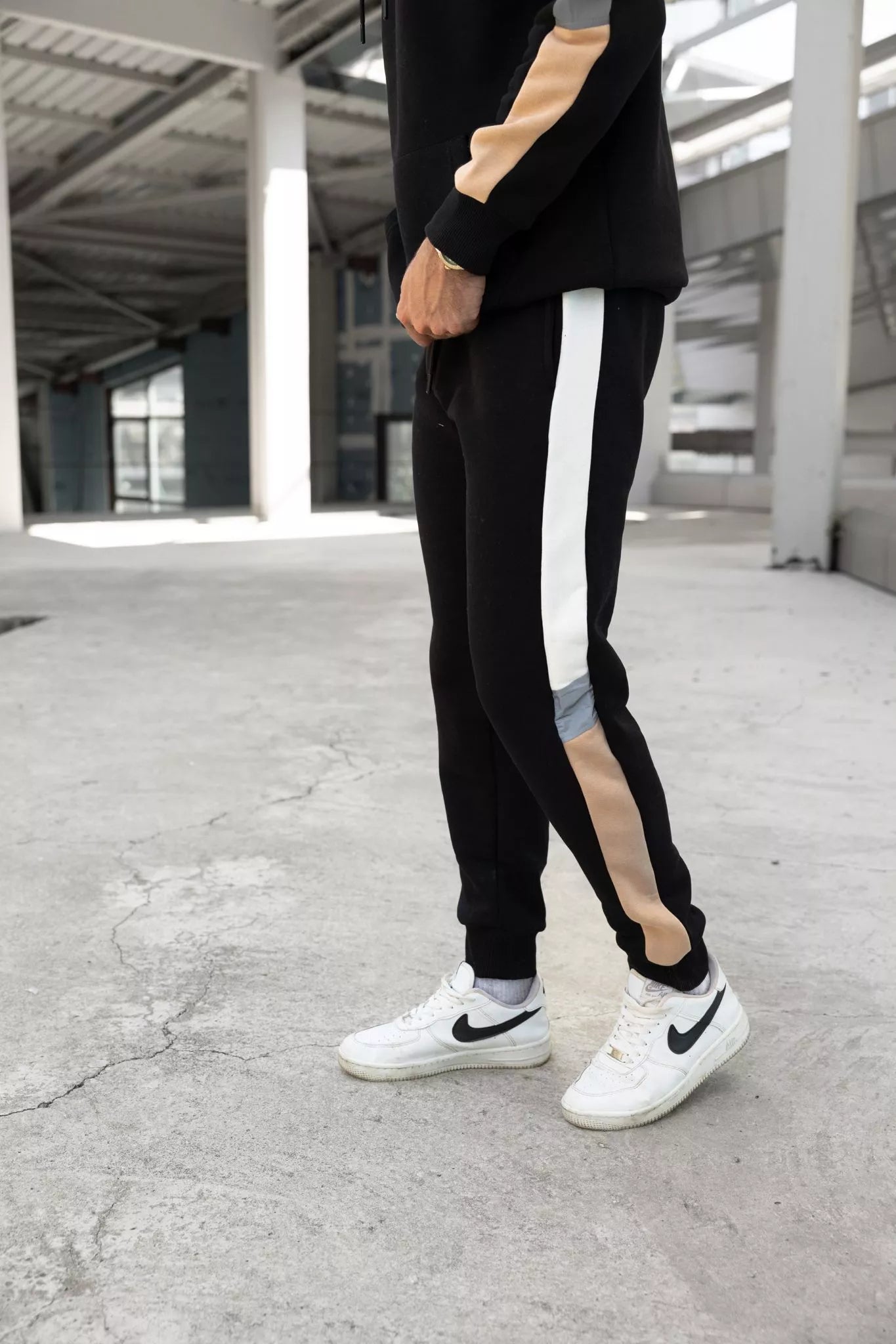 Men's black suit with white stripe Core