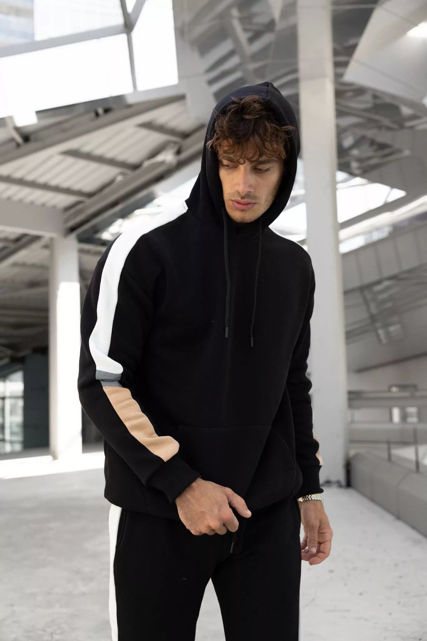 Men's black suit with white stripe Core