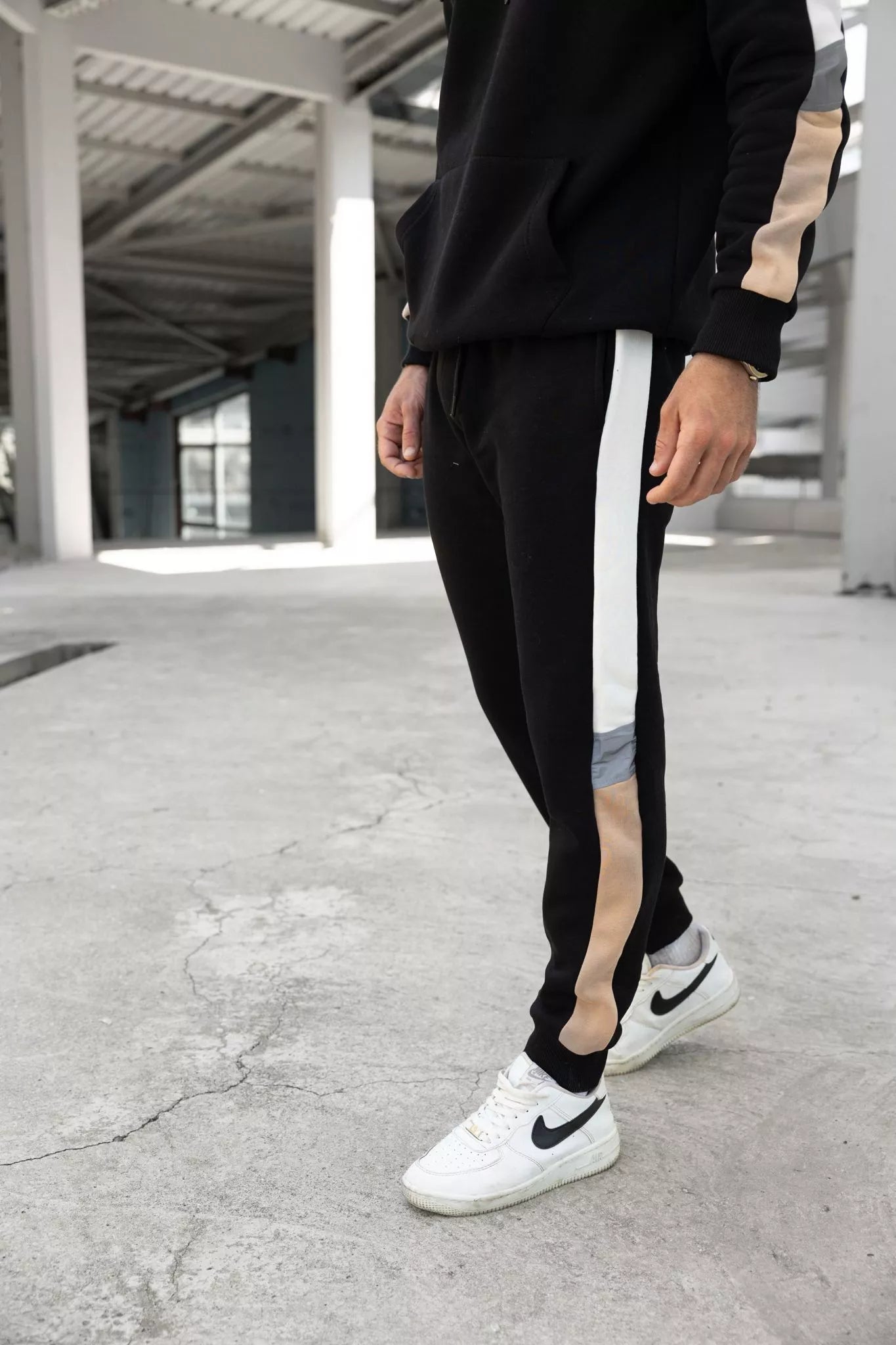 Men's black suit with white stripe Core