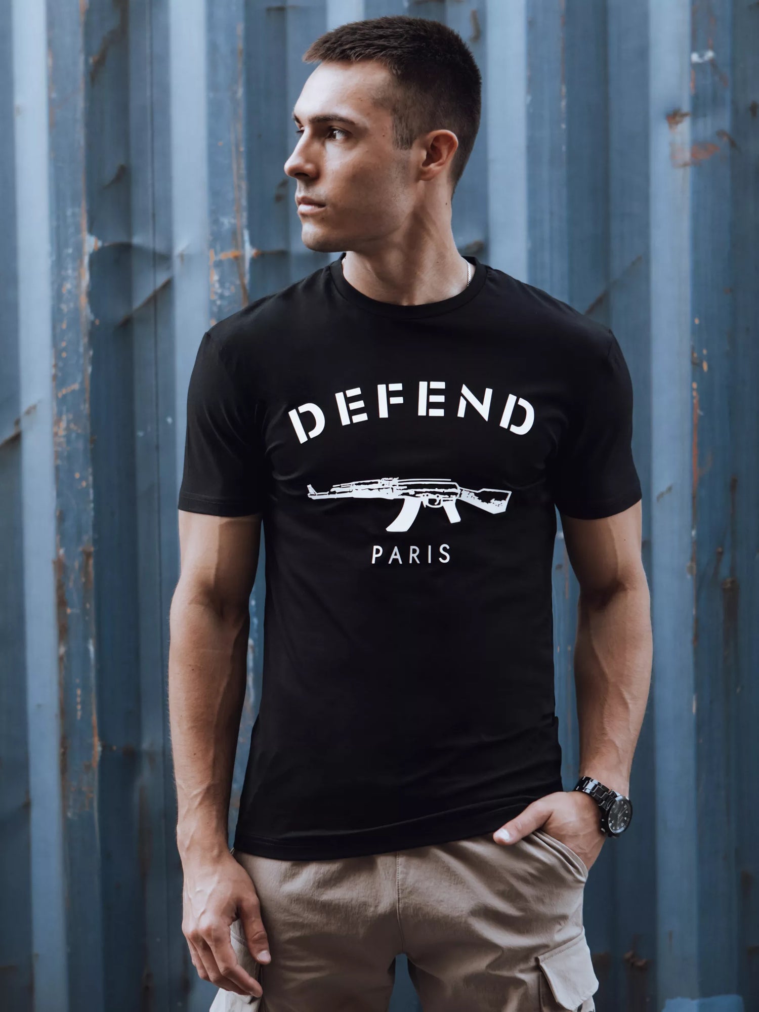 Men's black T-shirt Defend