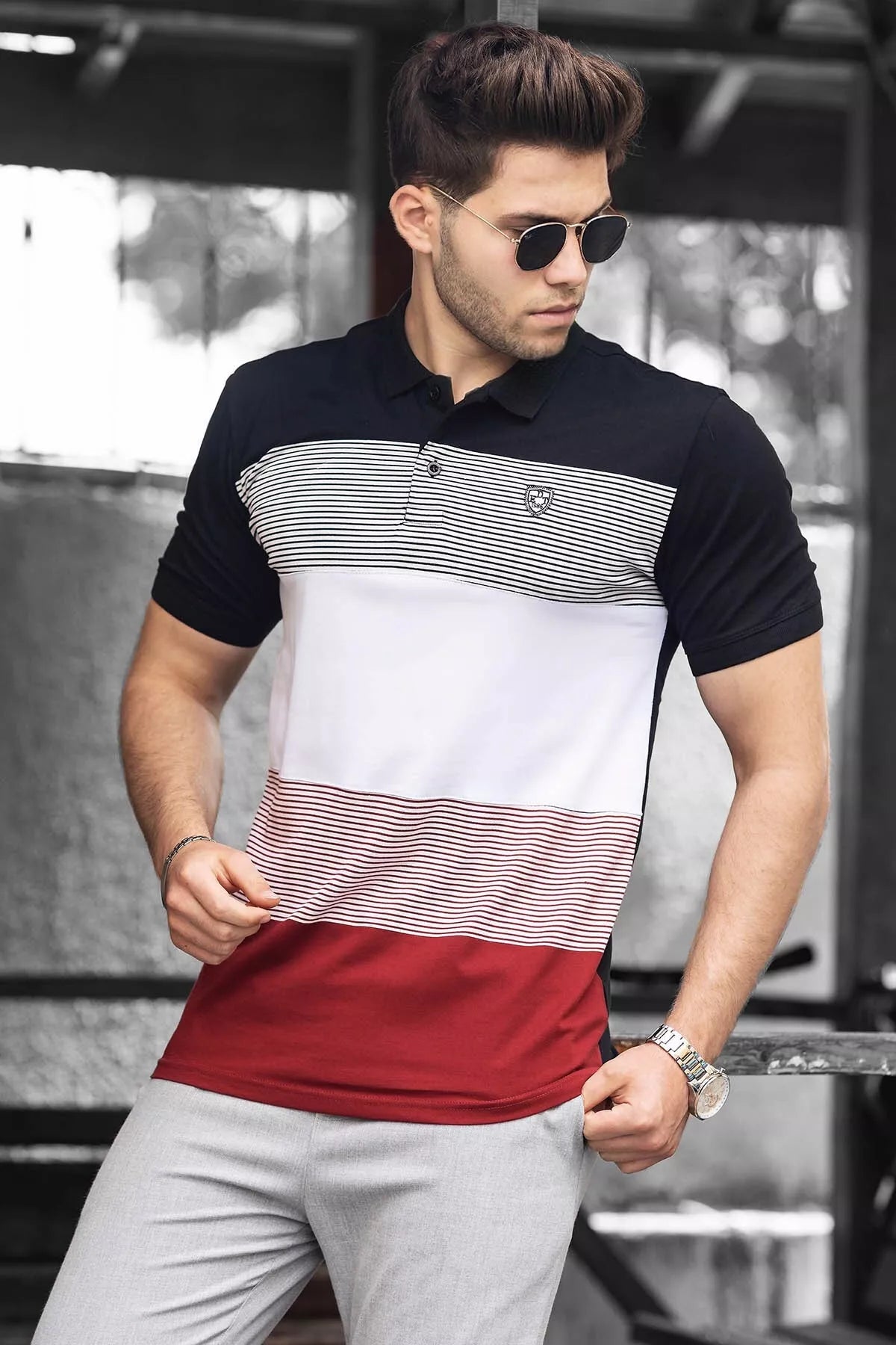 Men's black/red polo shirt