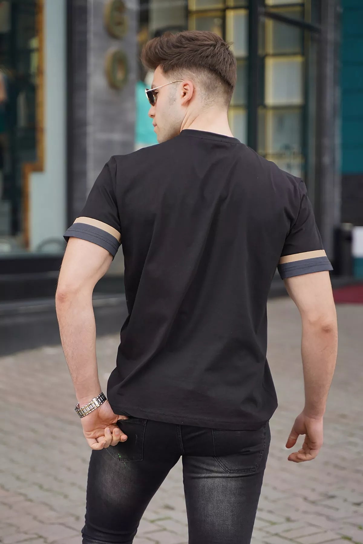 Men's black T-shirt Geoffrey