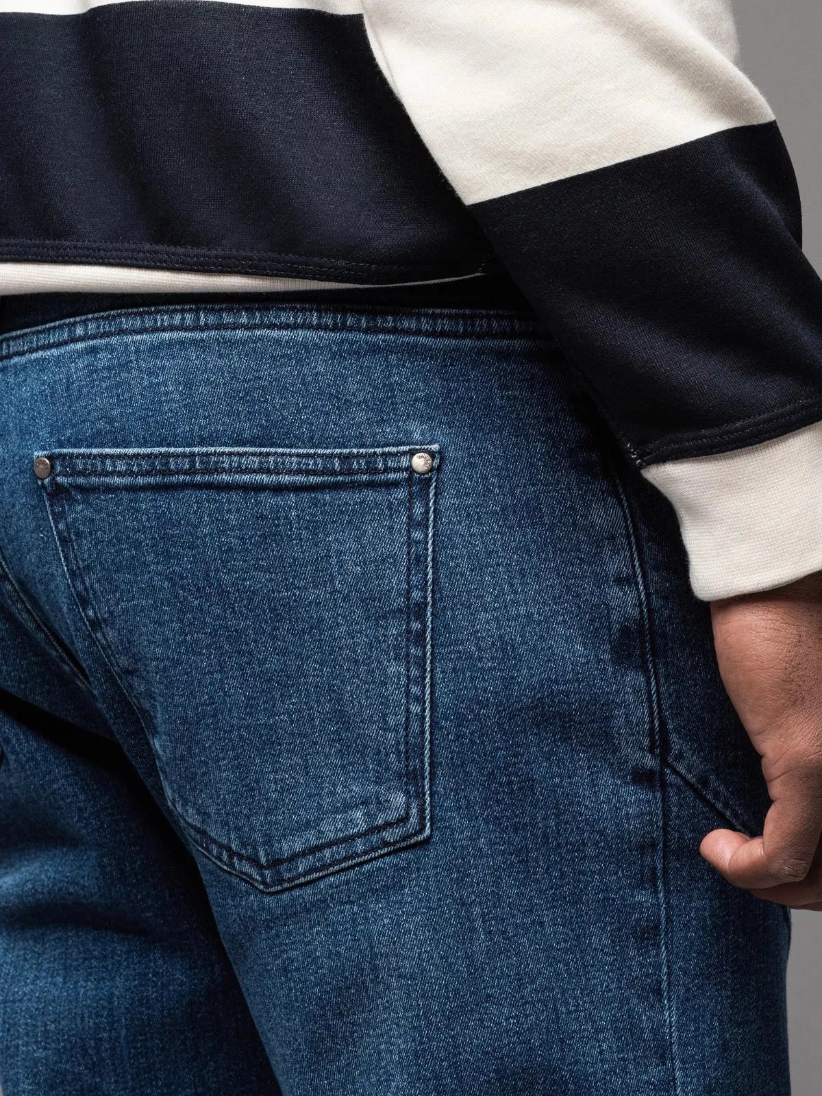 Men's dark blue jeans Carl