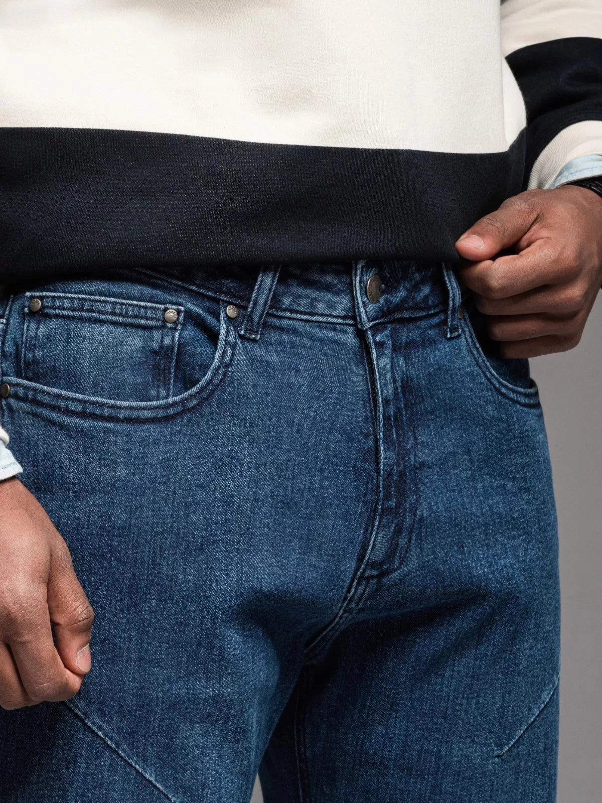 Men's dark blue jeans Carl