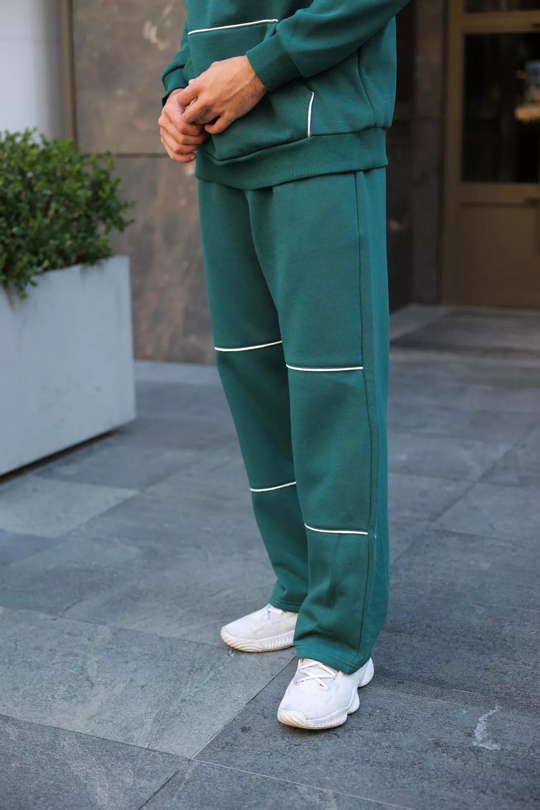 Green men's tracksuit Solo